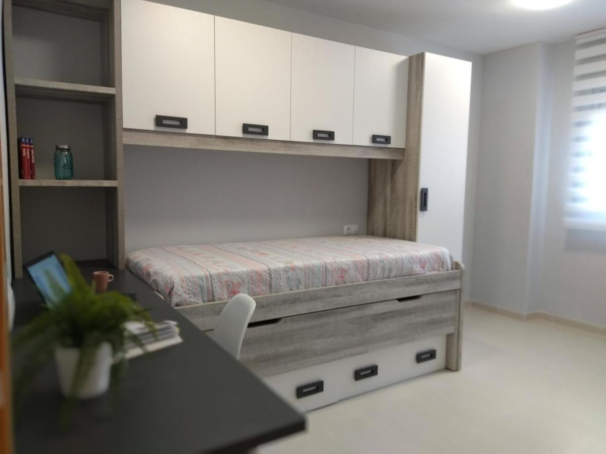 Carme Apartment Hospitalet De L'Infant Exterior photo