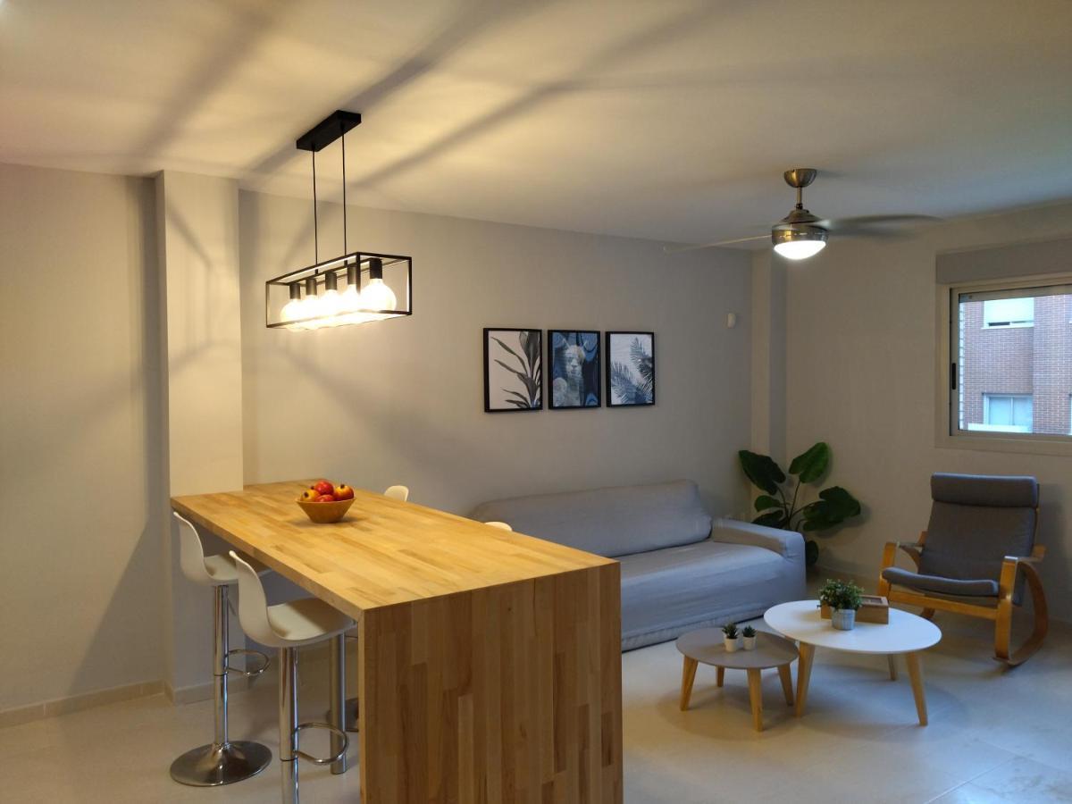 Carme Apartment Hospitalet De L'Infant Exterior photo